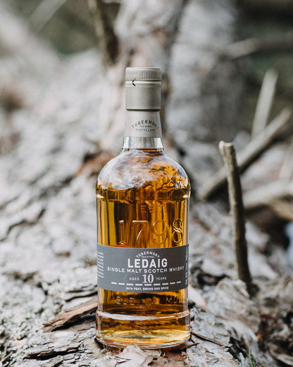 Ledaig 10 46.3% — ambiente